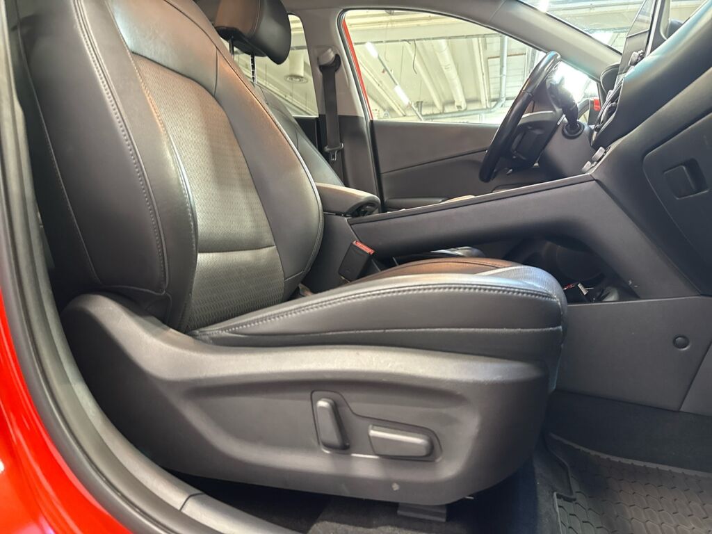 Hyundai KONA 2020 Oranssi