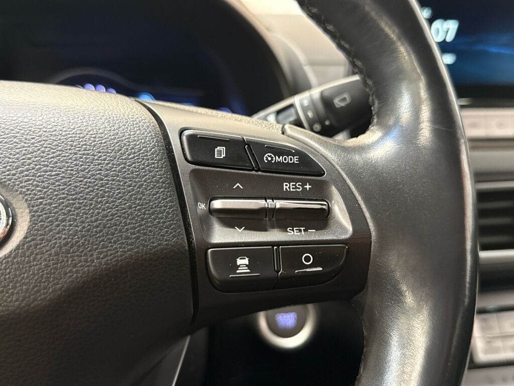 Hyundai KONA 2020 Oranssi