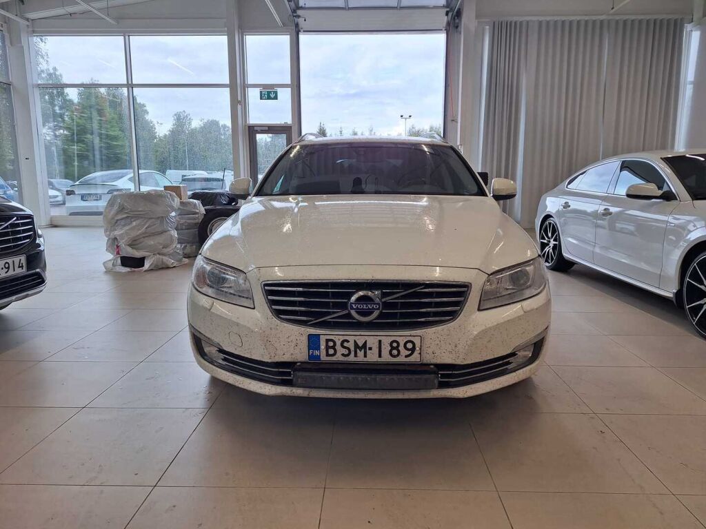 Volvo V70 2015 Valkoinen