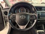 Toyota Auris 2015 Valkoinen
