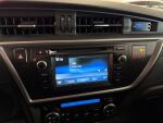 Toyota Auris 2015 Valkoinen