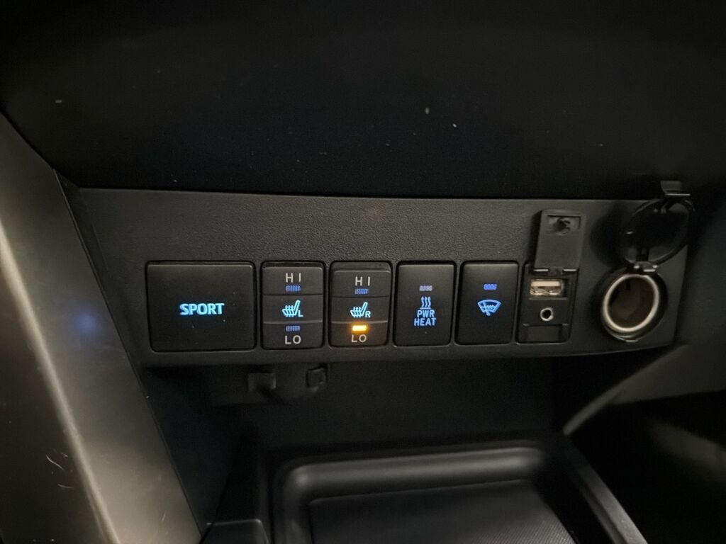 Toyota RAV4 2015 Valkoinen