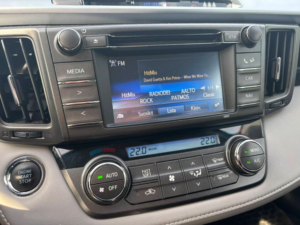 Toyota RAV4 2015 Valkoinen
