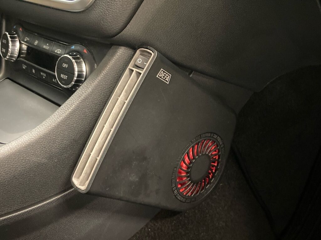 Mercedes-Benz GLA 2015 Punainen