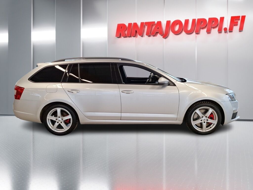 Skoda Octavia 2015 Hopea
