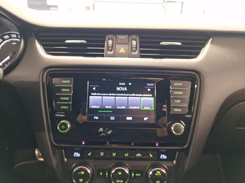 Skoda Octavia 2015 Hopea