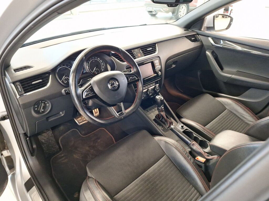 Skoda Octavia 2015 Hopea