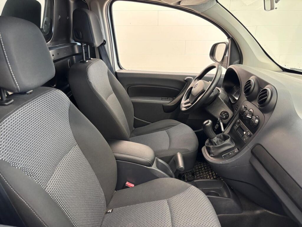 Mercedes-Benz Citan 2015 Valkoinen