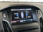 Ford Focus 2015 Valkoinen
