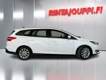 Ford Focus 2015 Valkoinen