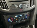 Ford Focus 2015 Valkoinen