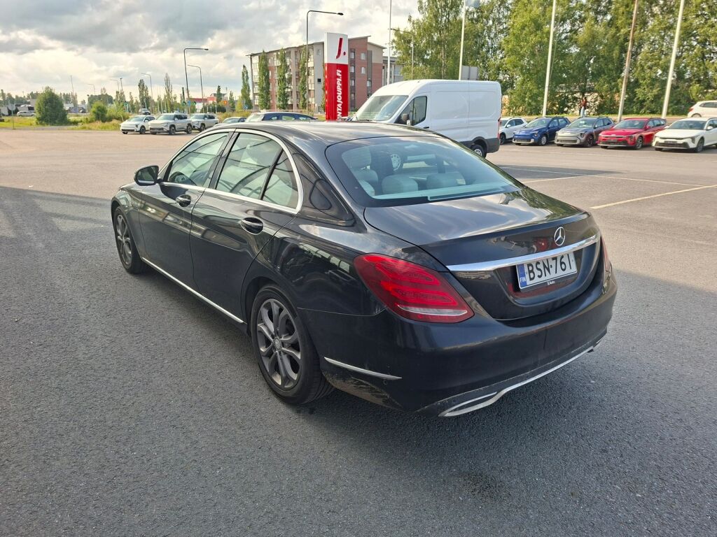 Mercedes-Benz C 2015 Musta