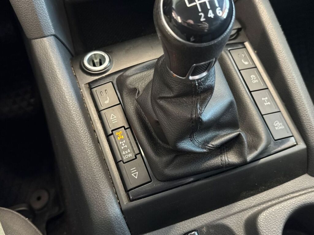Volkswagen Amarok 2016 Valkoinen