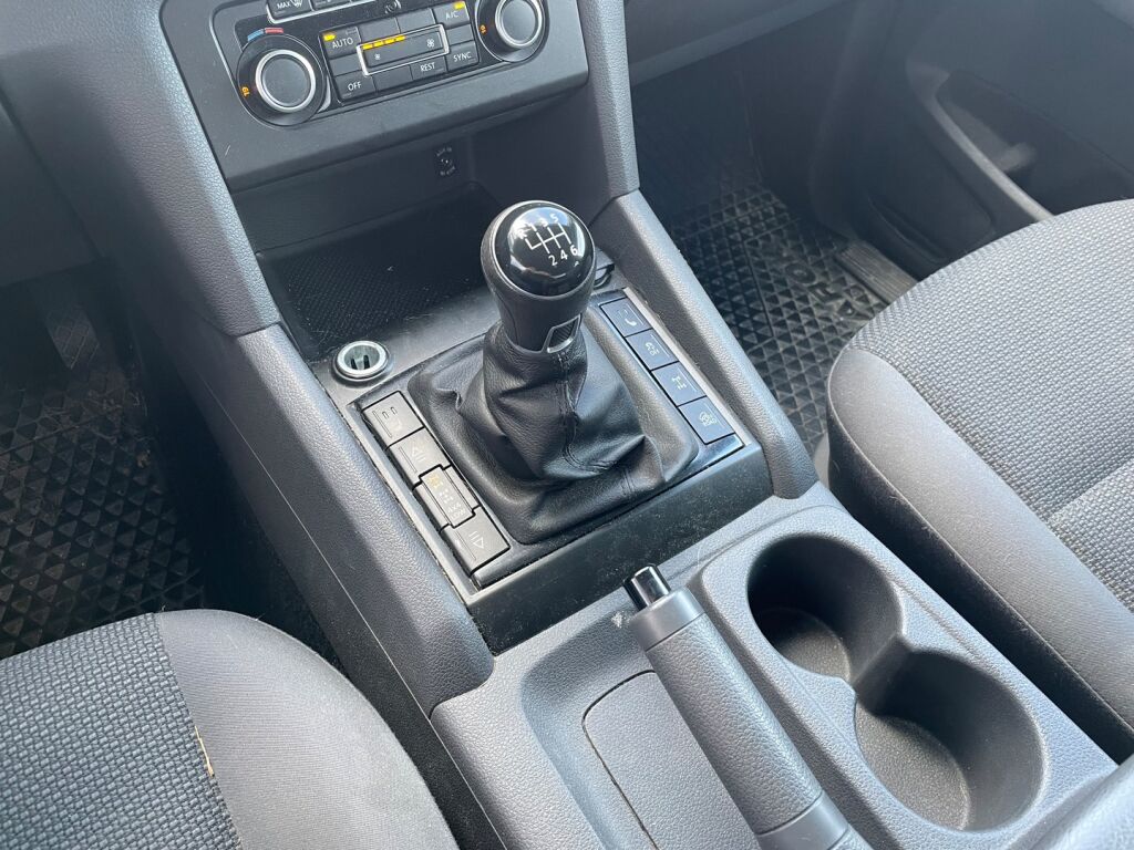 Volkswagen Amarok 2016 Valkoinen