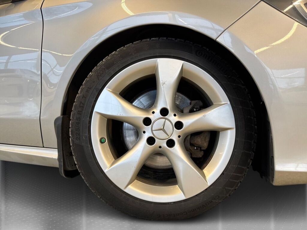 Mercedes-Benz CLA 2016 Harmaa