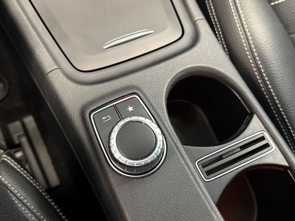 Mercedes-Benz CLA 2016 Harmaa