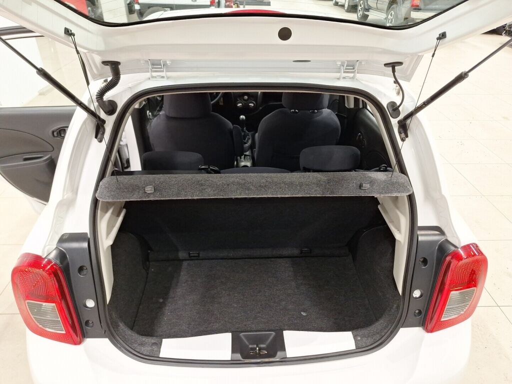 Nissan Micra 2015 Valkoinen