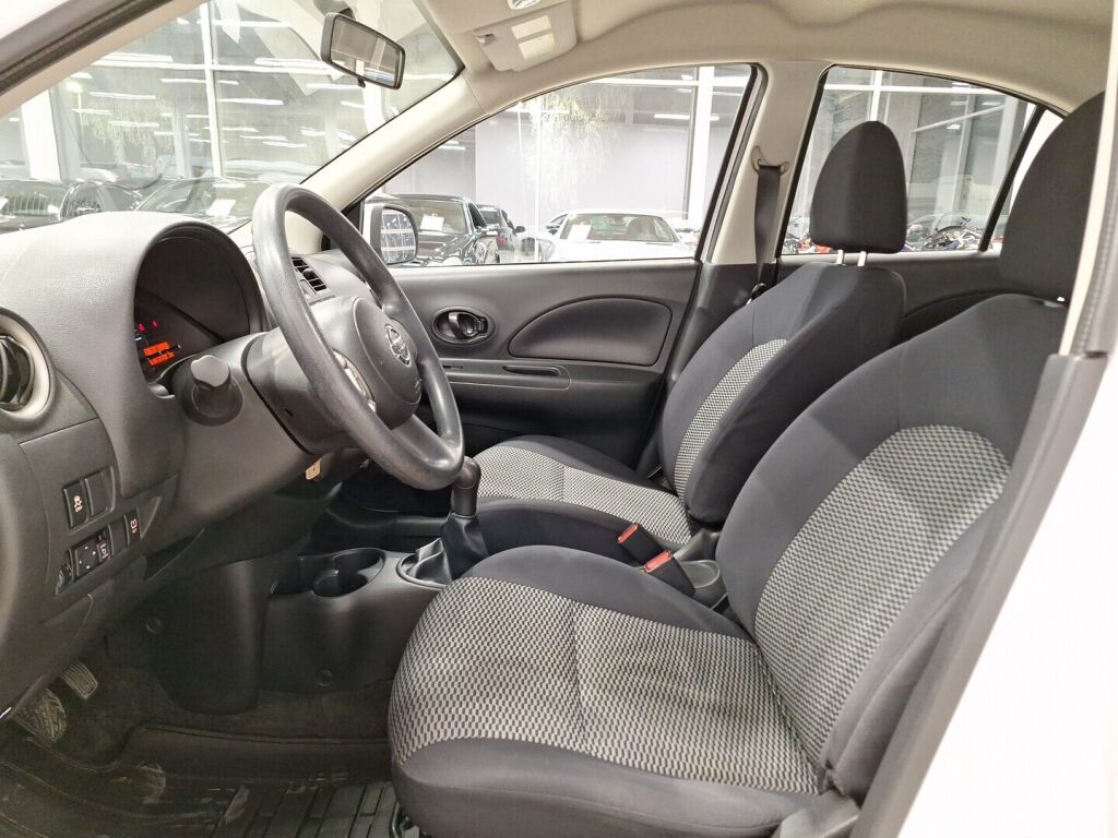 Nissan Micra 2015 Valkoinen