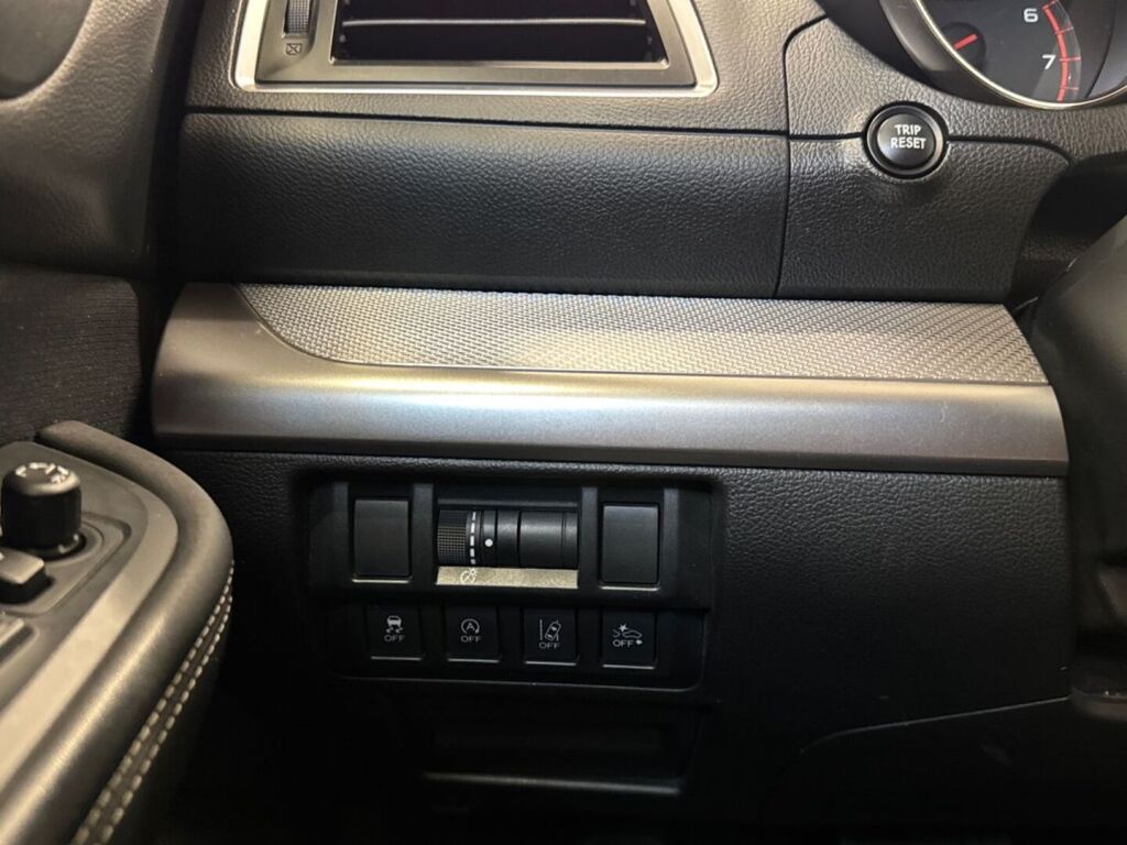 Subaru Outback 2015 Sininen
