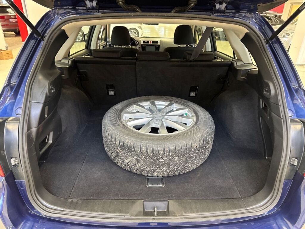 Subaru Outback 2015 Sininen