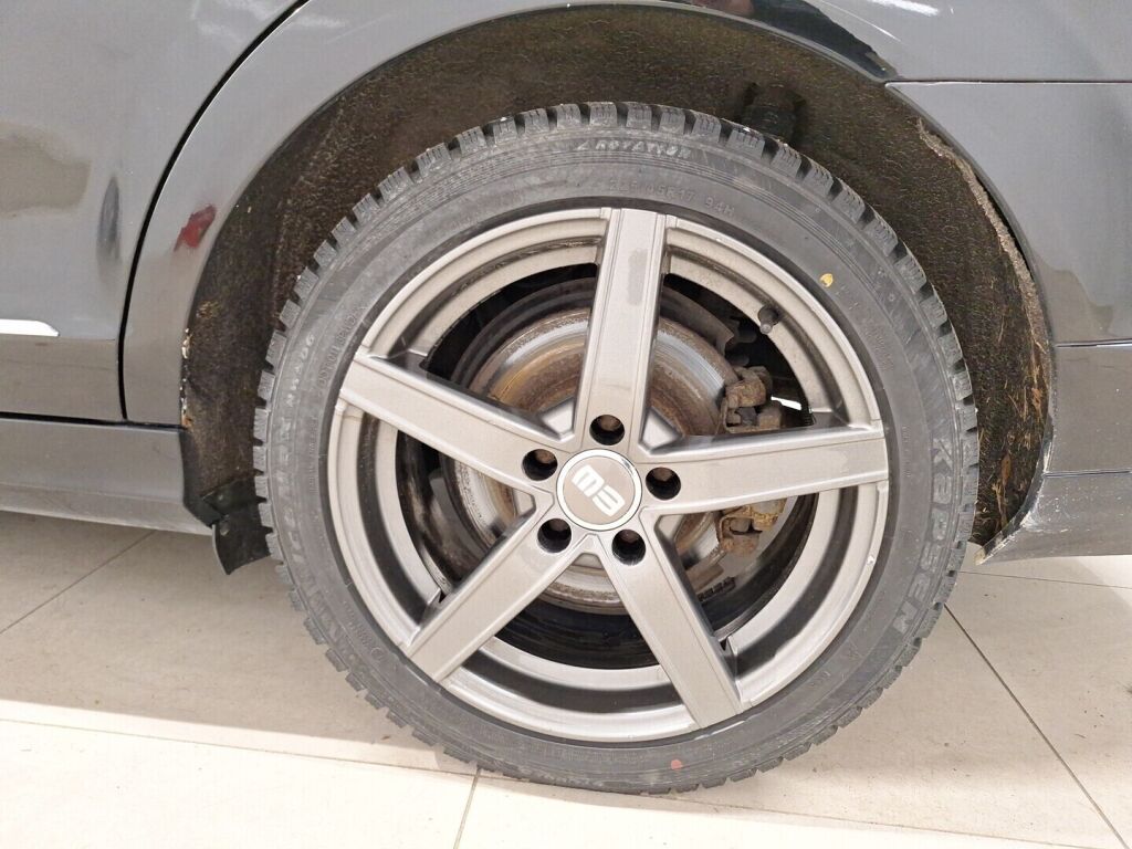 Mercedes-Benz C 2009 Musta