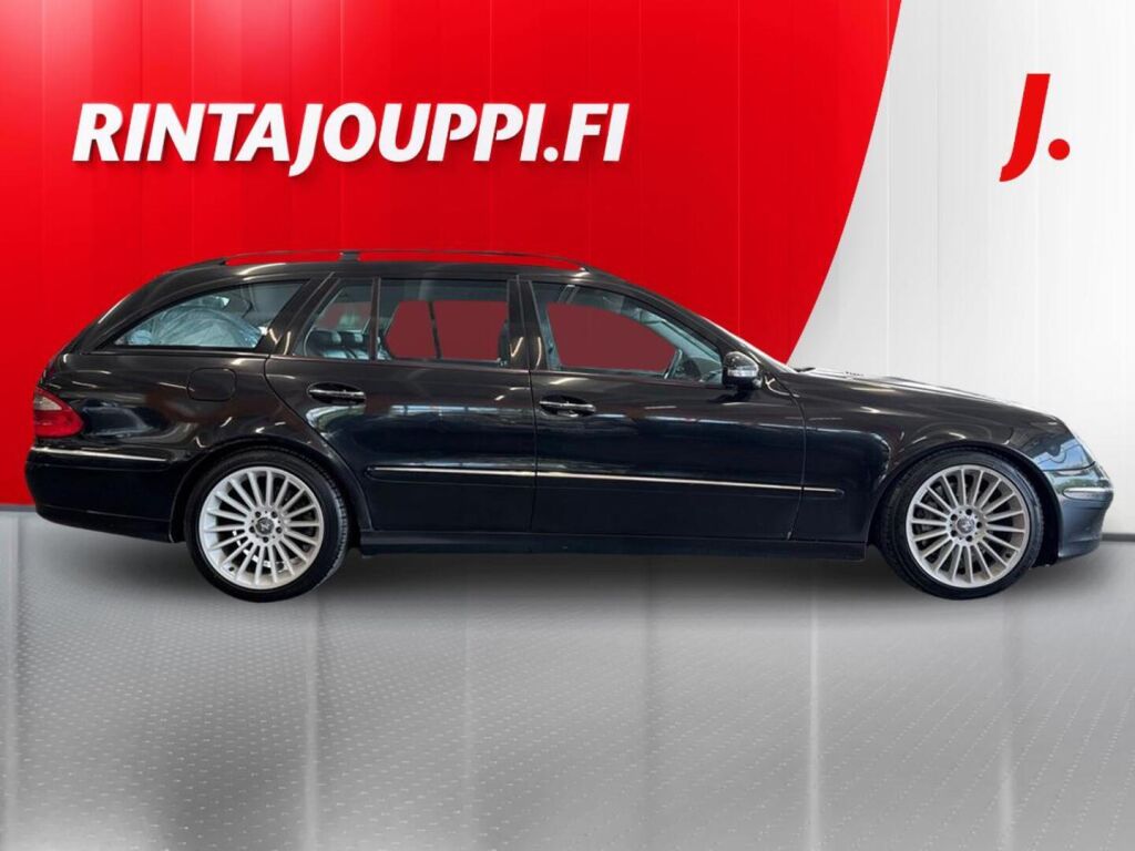 Mercedes-Benz E 2007 Musta