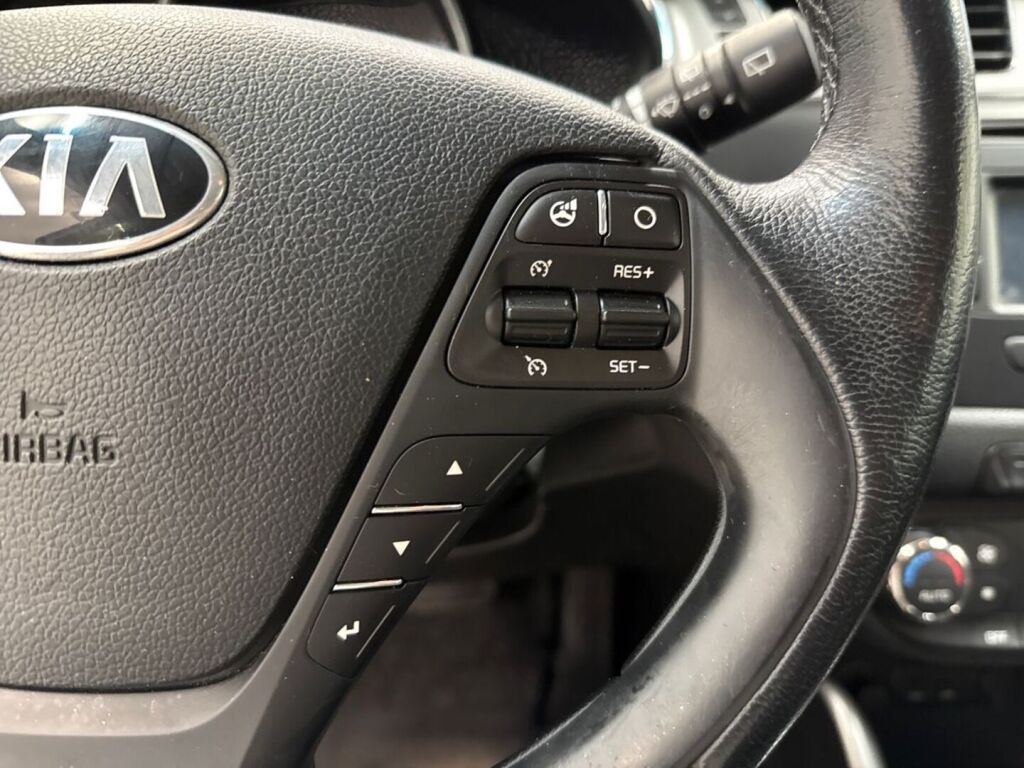 Kia Ceed 2015 Valkoinen