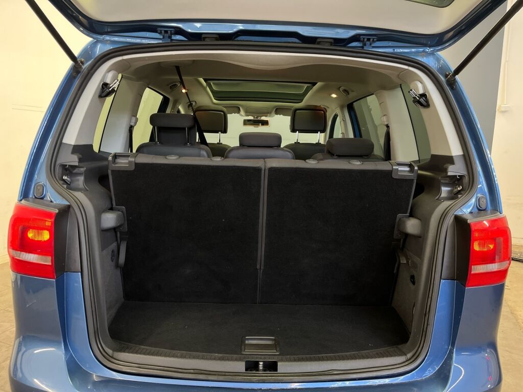 Volkswagen Touran 2015 Sininen