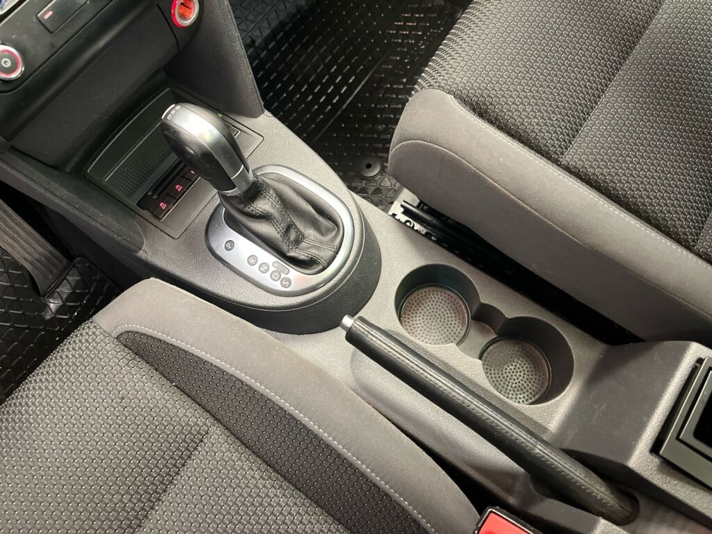Volkswagen Touran 2015 Sininen