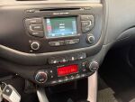 Kia Ceed 2015 Hopea