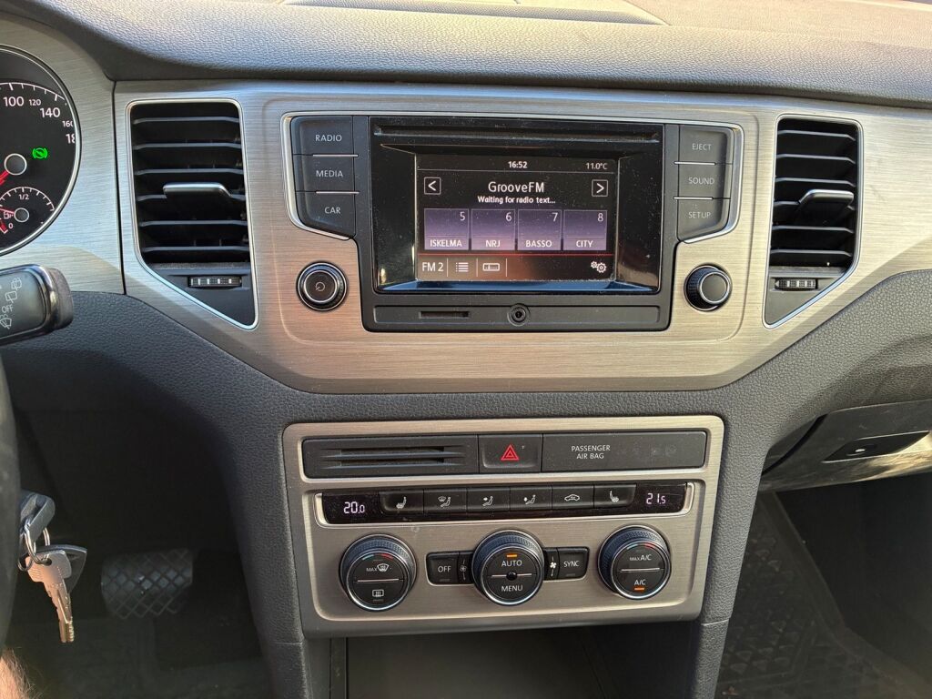 Volkswagen Golf Sportsvan 2015 Harmaa