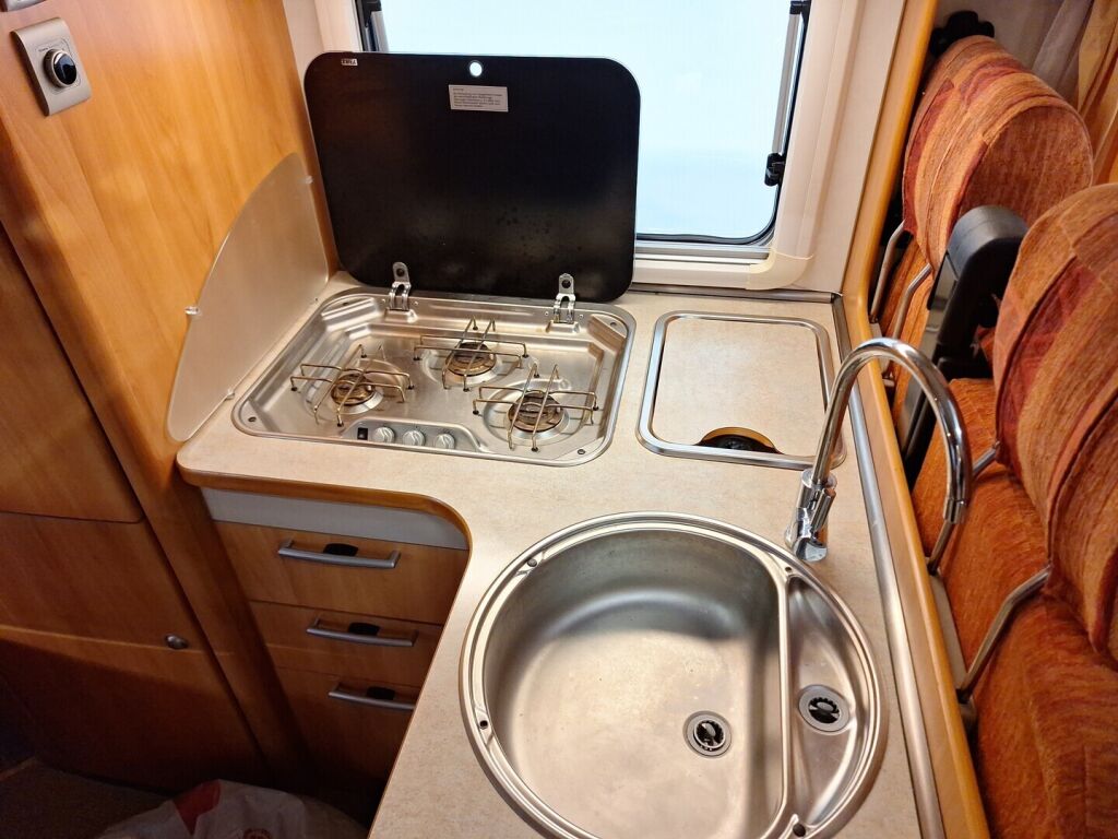 Hymer T 654 SL 2008 Harmaa