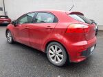 Kia Rio 2015 Punainen