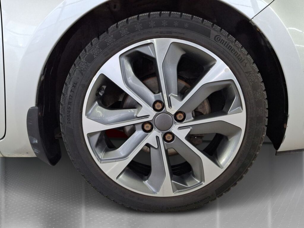Kia Rio 2015 Hopea