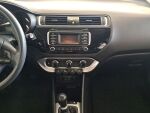 Kia Rio 2015 Keltainen