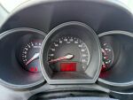 Kia Rio 2015 Keltainen