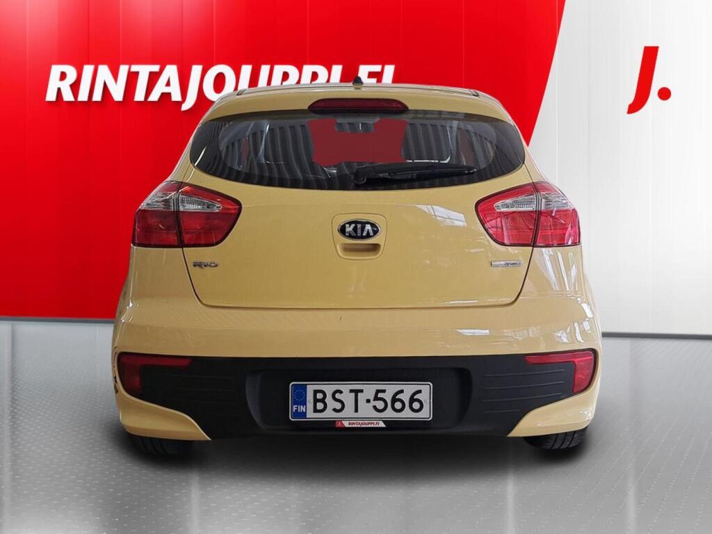 Kia Rio 2015 Keltainen