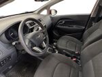 Kia Rio 2015 Punainen