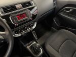 Kia Rio 2015 Punainen