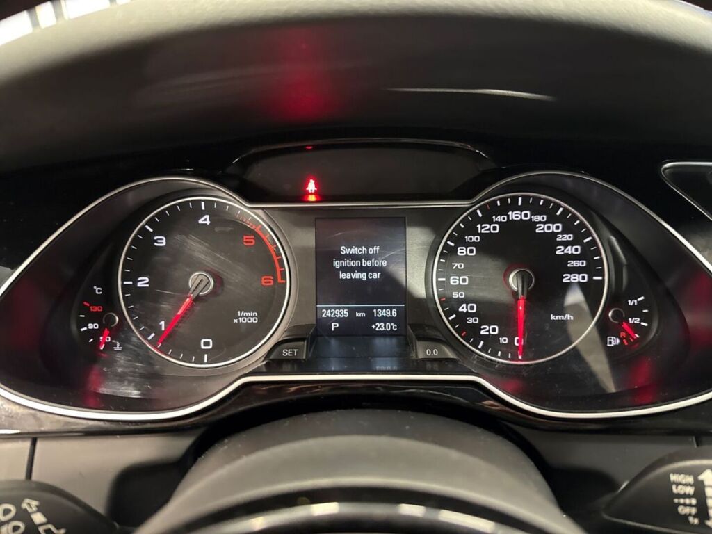 Audi A4 allroad quattro 2015 Hopea