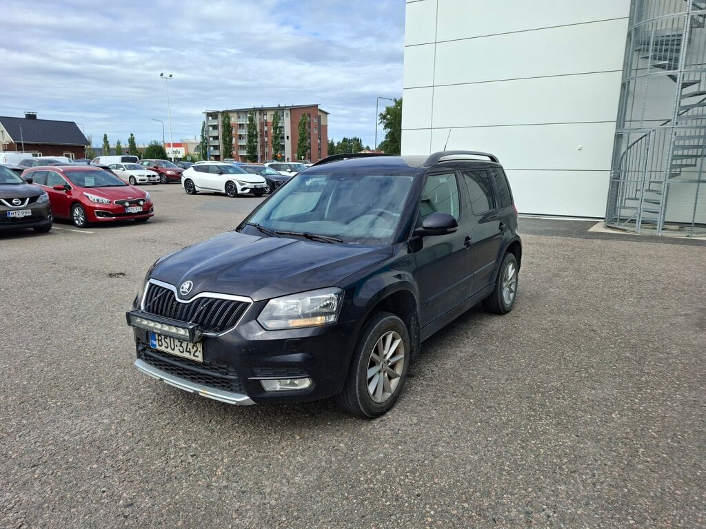 Skoda Yeti 2015 Musta