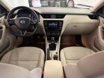 Skoda Octavia 2015 Musta