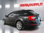 Skoda Octavia 2015 Musta