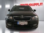 Skoda Octavia 2015 Musta