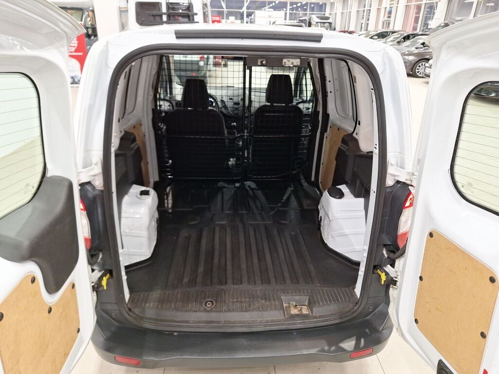 Ford Transit Courier 2015 Valkoinen