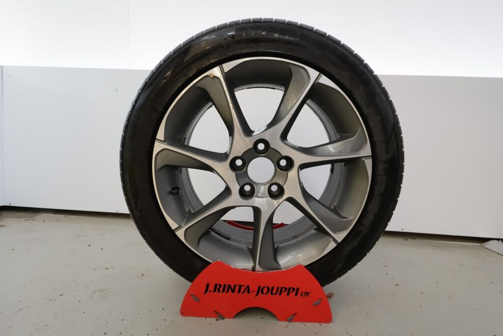 Volvo V60 2015 Valkoinen