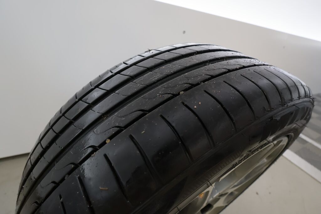 Volvo V60 2015 Valkoinen