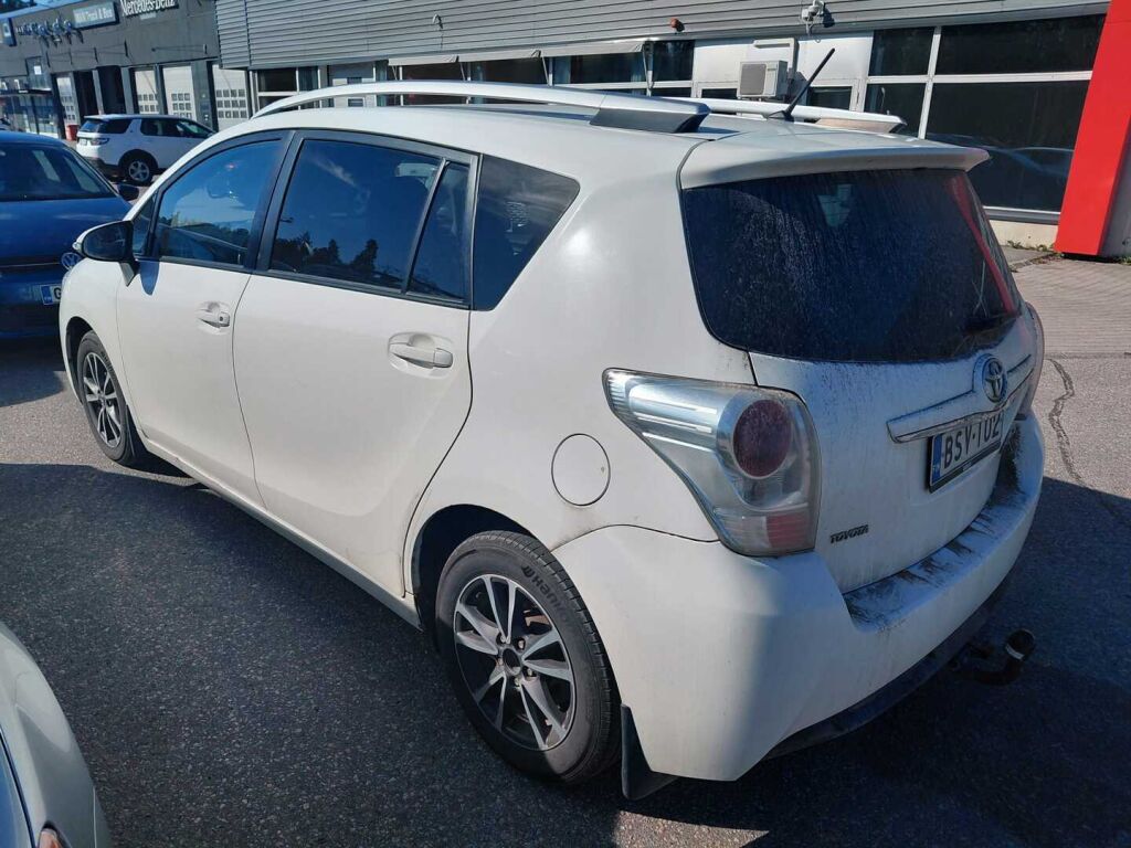 Toyota Verso 2015 Valkoinen