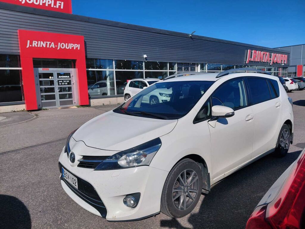 Toyota Verso 2015 Valkoinen