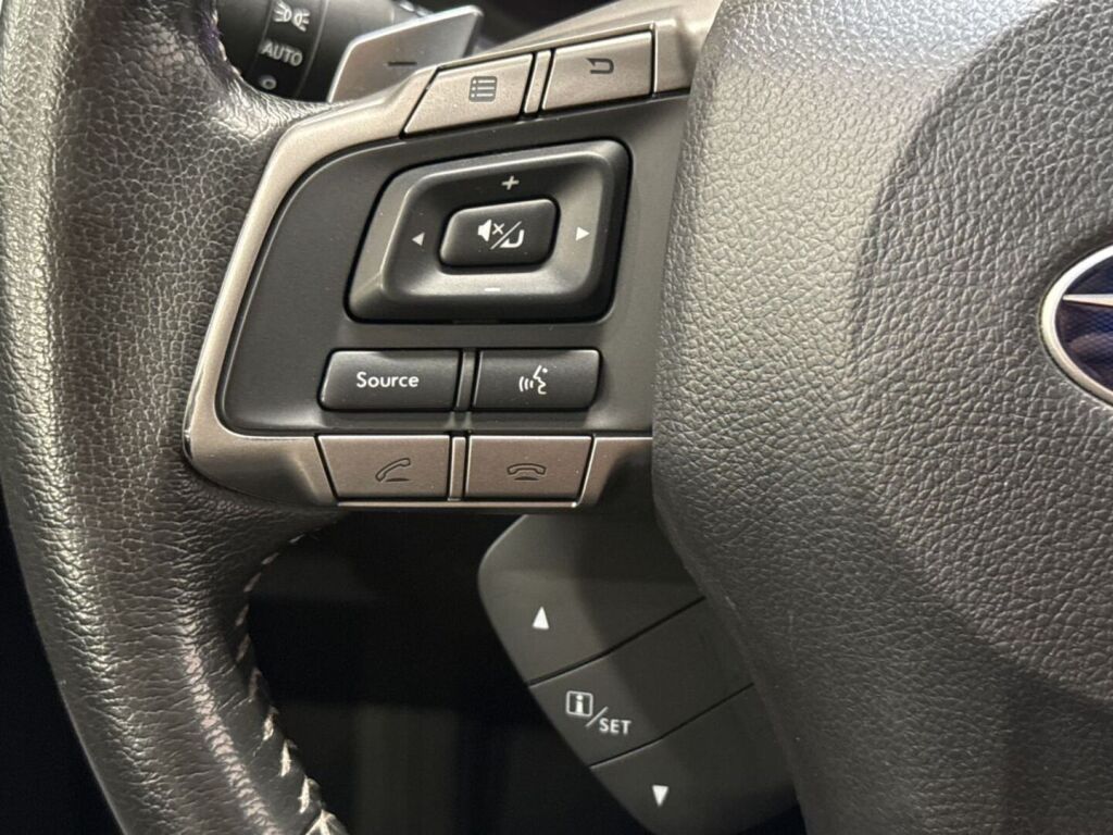 Subaru Forester 2015 Harmaa